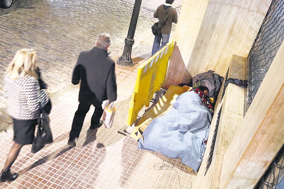 El censo de las organizaciones sociales contabilizó más de 7 mil sin techo en la ciudad.