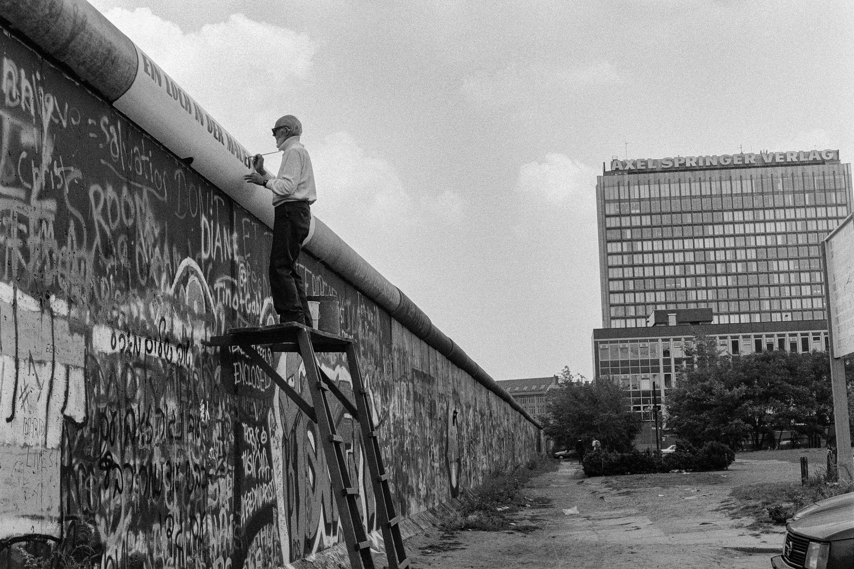 Una de las imágenes de Lena Szankay exhibidas en Exoplaneta Berlín 1989