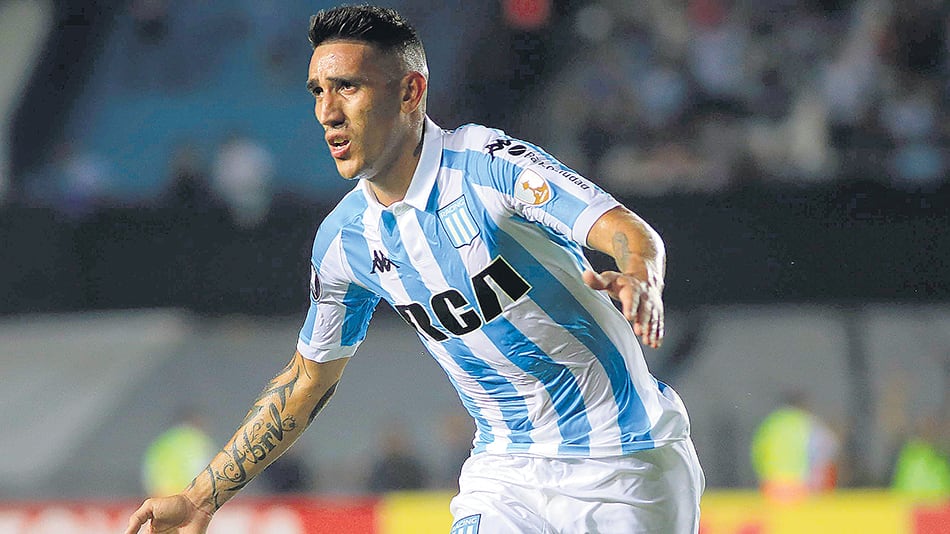 Centurión venía siendo una pieza clave, por eso sorprendió que no fuera titular en Tucumán.