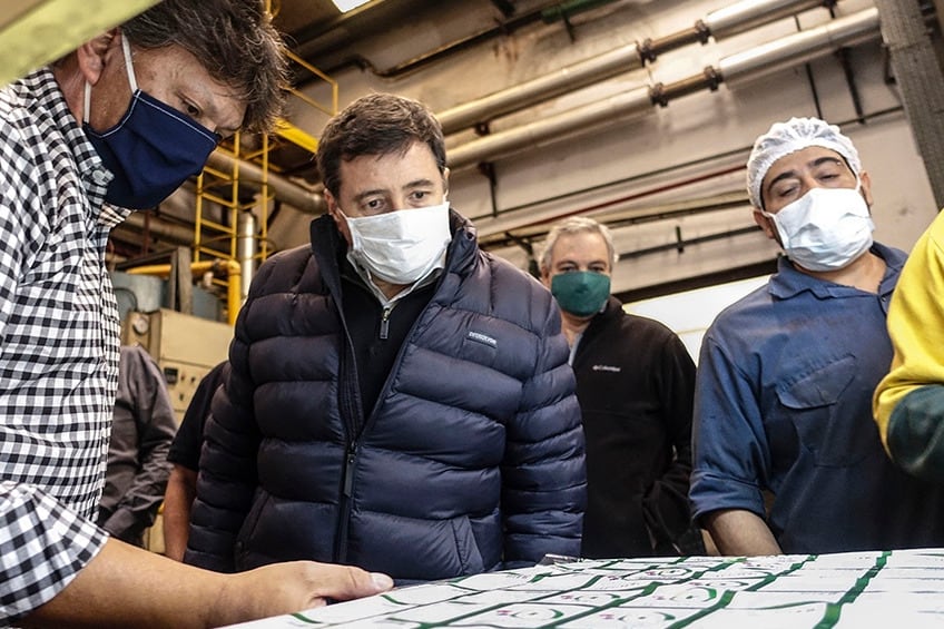 Con la presencia de los ministros de Economía, Martín Guzmán, y de la Producción, Matías Kulfas, el ministerio de Desarrollo Social realizará un foro sobre economía popular y creación de trabajo.