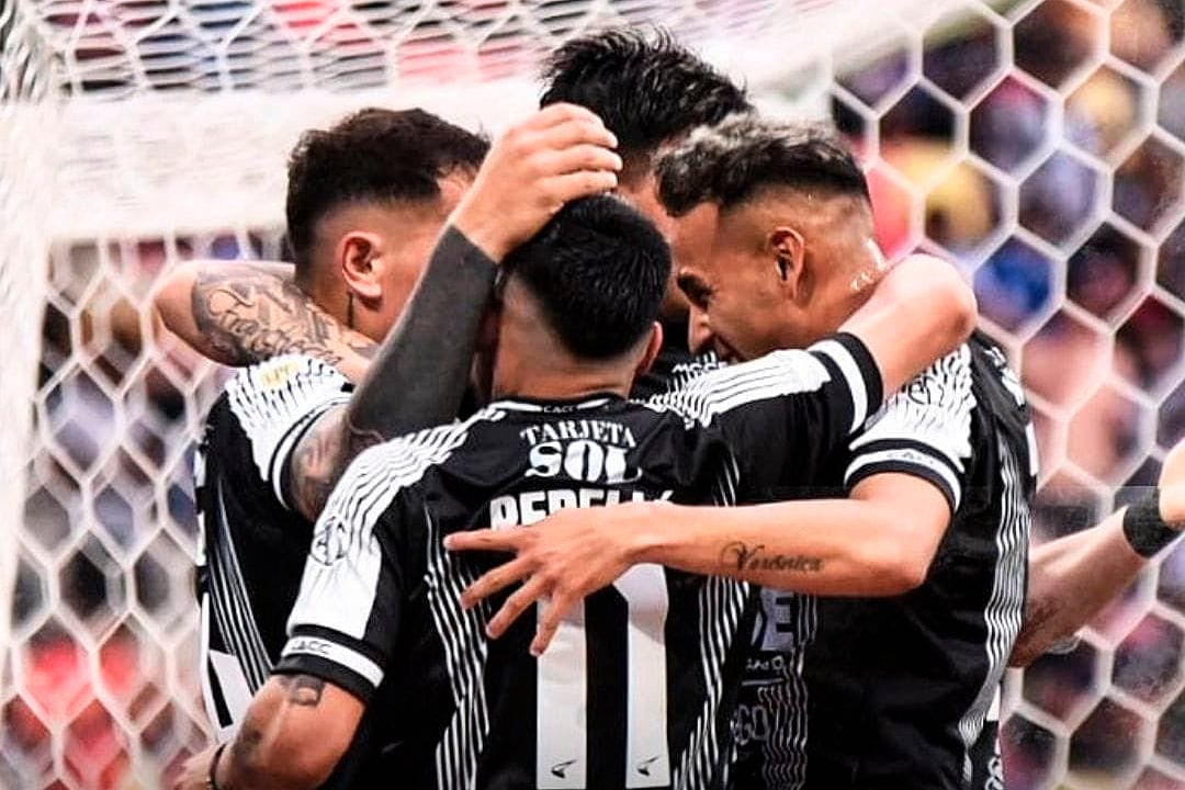 El Ferroviario celebró ante el Pincha en Santiago del Estero