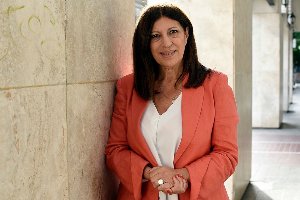 García dijo que los gobiernos nacionales le soltaron la mano a Santa Fe.