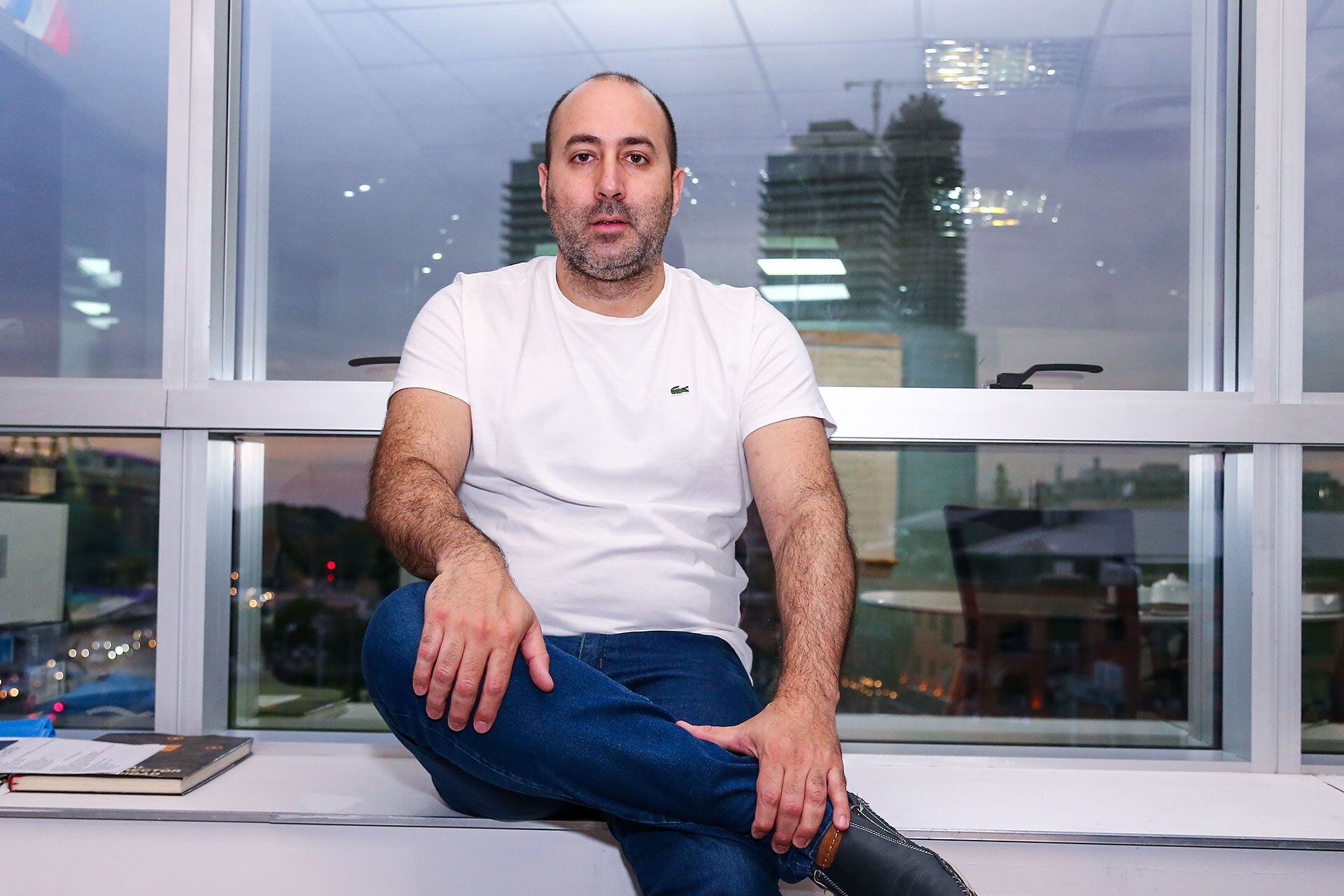 Fernando Cerimedo fue asesor de Milei y es acusado en Brasil de intento de golpe de Estado.