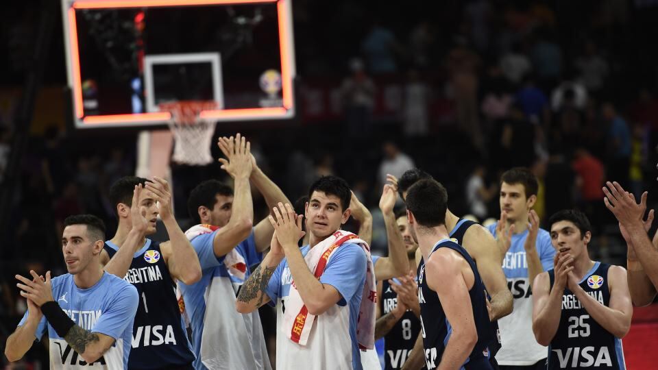 Aplausos de y para la Selección Argentina de básquet.