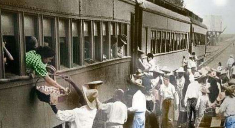 Trenes en las inmediaciones de la frontera argentino-bolivian. 