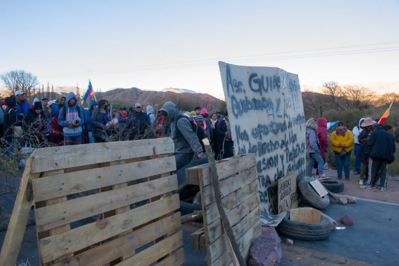 El corte de la ruta 9, a la altura de San Roque.