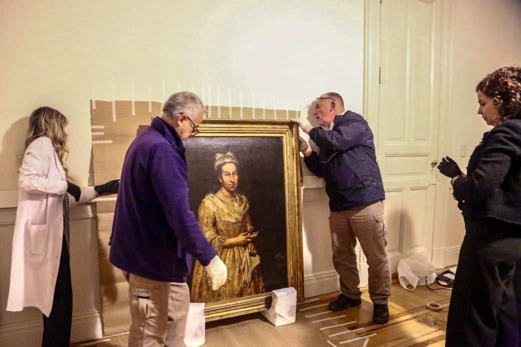El cuadro robado durante el nazismo, encontrado en Mar del Plata, fue trasladado al Palacio de Tribunales