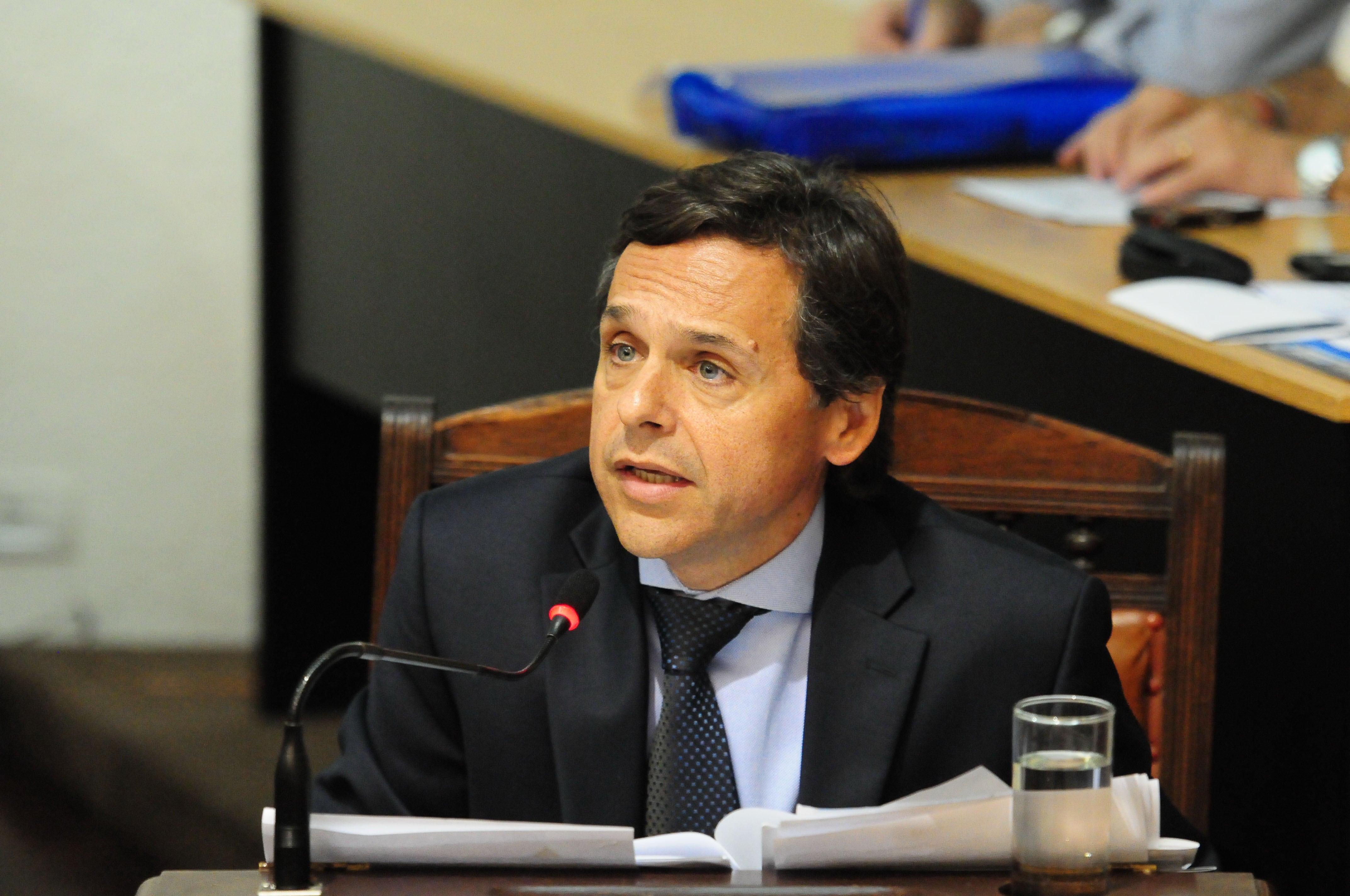 El edil Diego Giuliano quiere aterrizar en el Congreso.