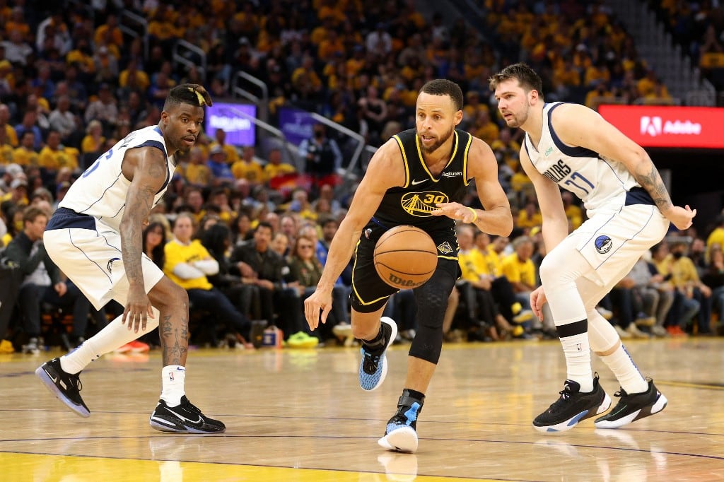 Stephen Curry fue elegido MVP de la final de la Conferencia Oeste de la NBA.