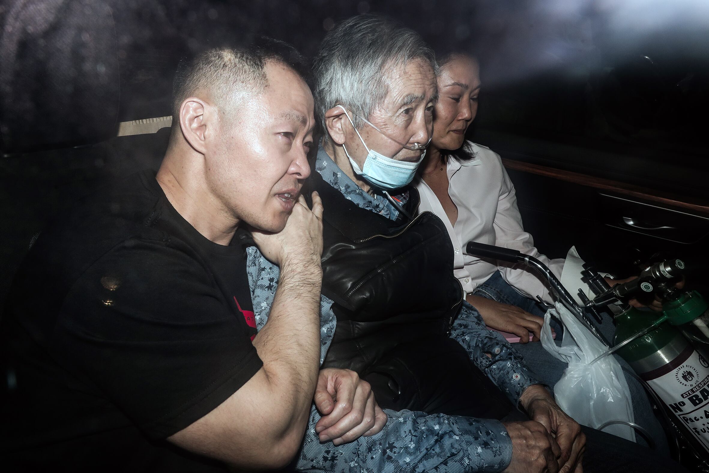 El gobierno de Boluarte apoyó a excarcelación Fujimori, condenado por crímenes de lesa humanidad.