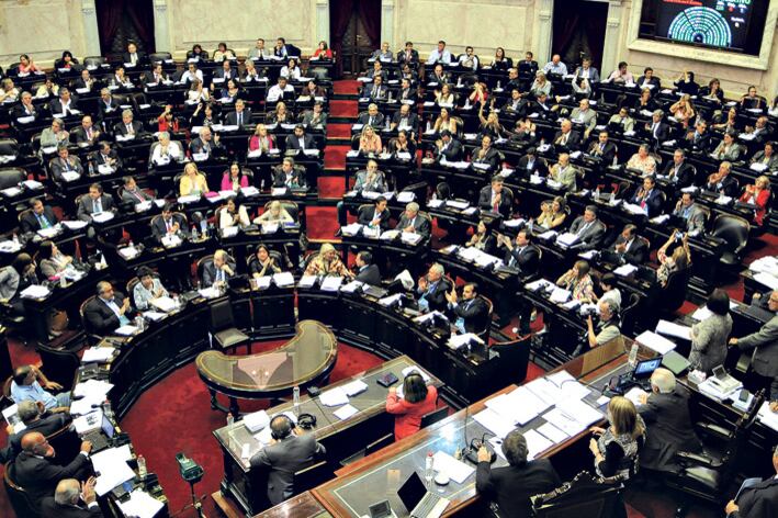 El tema más ríspido del debate giró en torno al autocultivo.