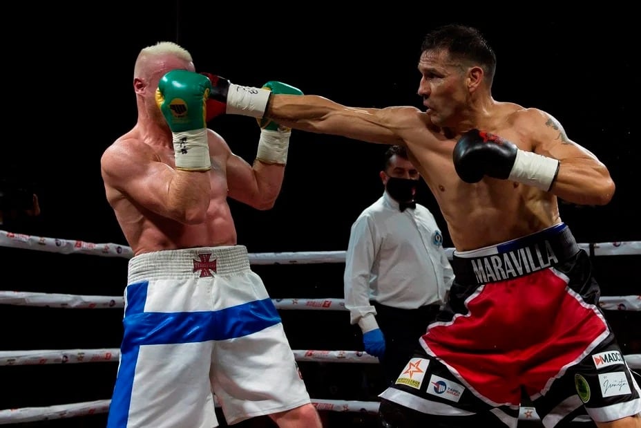 Maravilla lleva cinco triunfos en cinco peleas desde su vuelta a los rings. En la imagen, vs. el finlandés Jussi Koivula: TKO en diciembre 2020