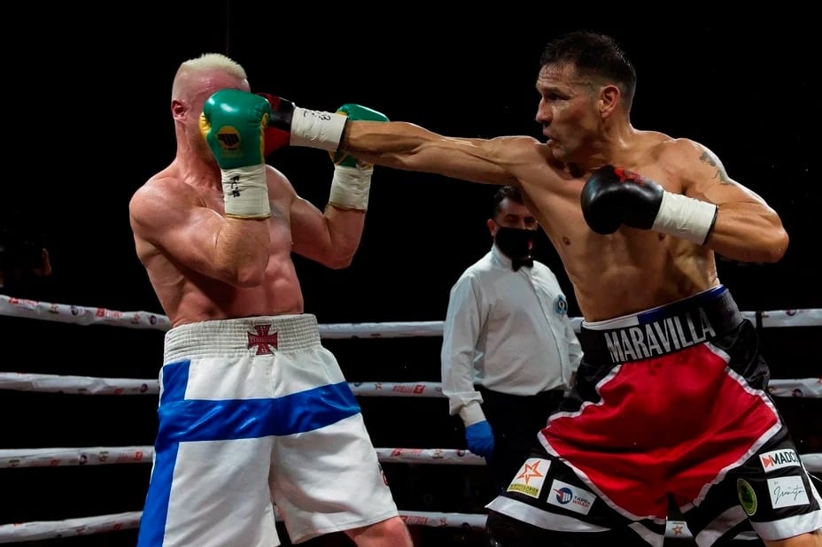 Maravilla lleva cinco triunfos en cinco peleas desde su vuelta a los rings. En la imagen, vs. el finlandés Jussi Koivula: TKO en diciembre 2020