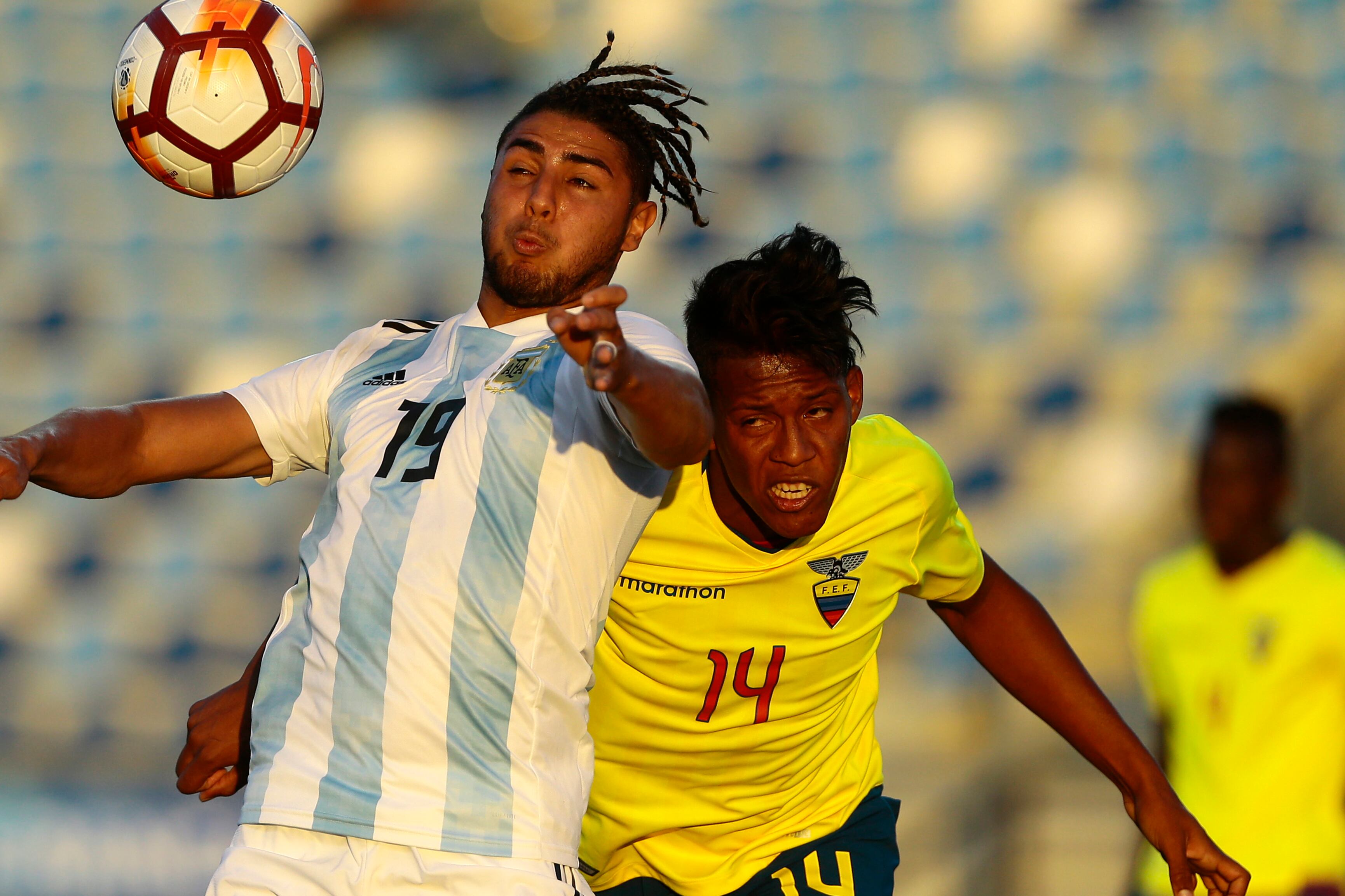 Los argentinos terminaron el partido con diez.