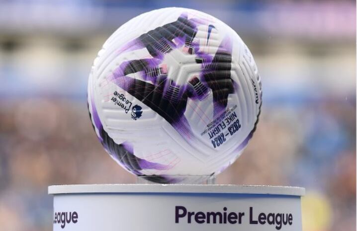 Pelota oficial de la Premier League 2023/24.