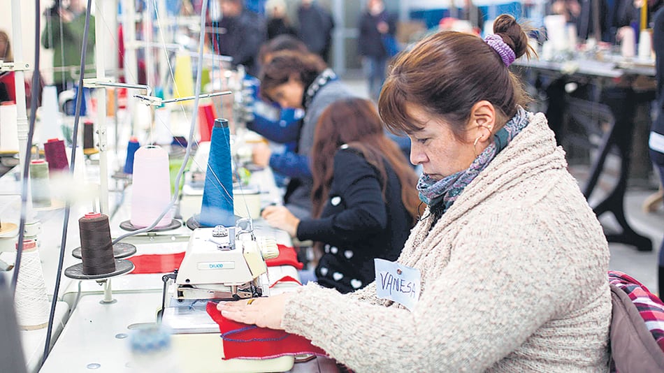 La actividad manufacturera cayó 2,2 por ciento interanual.