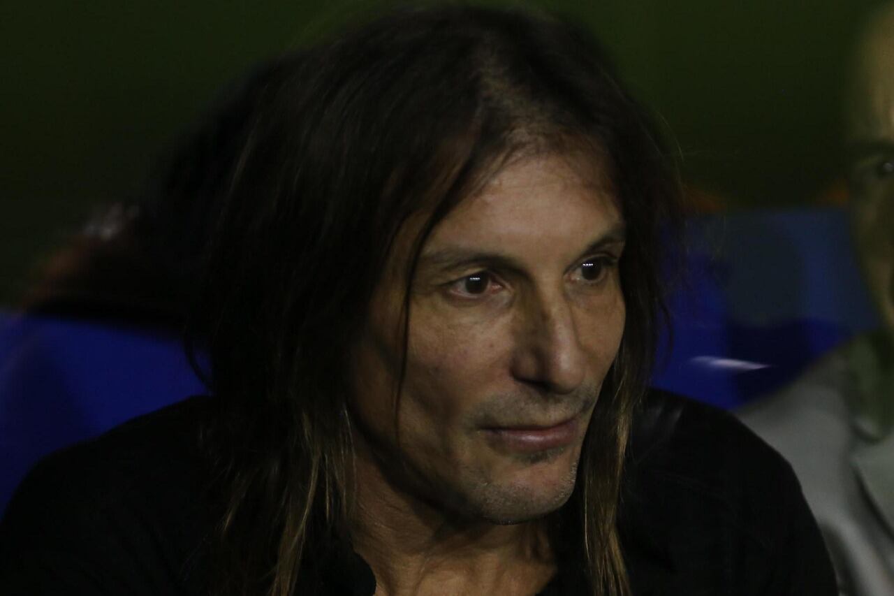 Caniggia le mostró su cariño a Maradona.