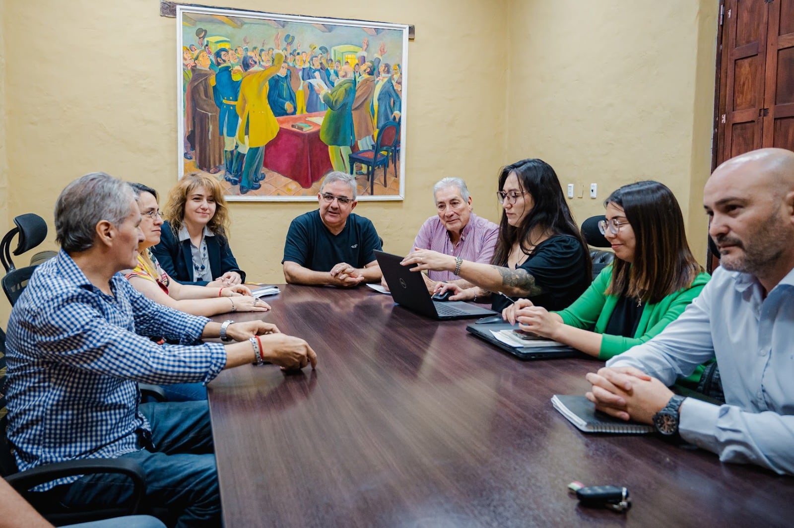 Jalil con los gremios en Casa de Gobierno. 