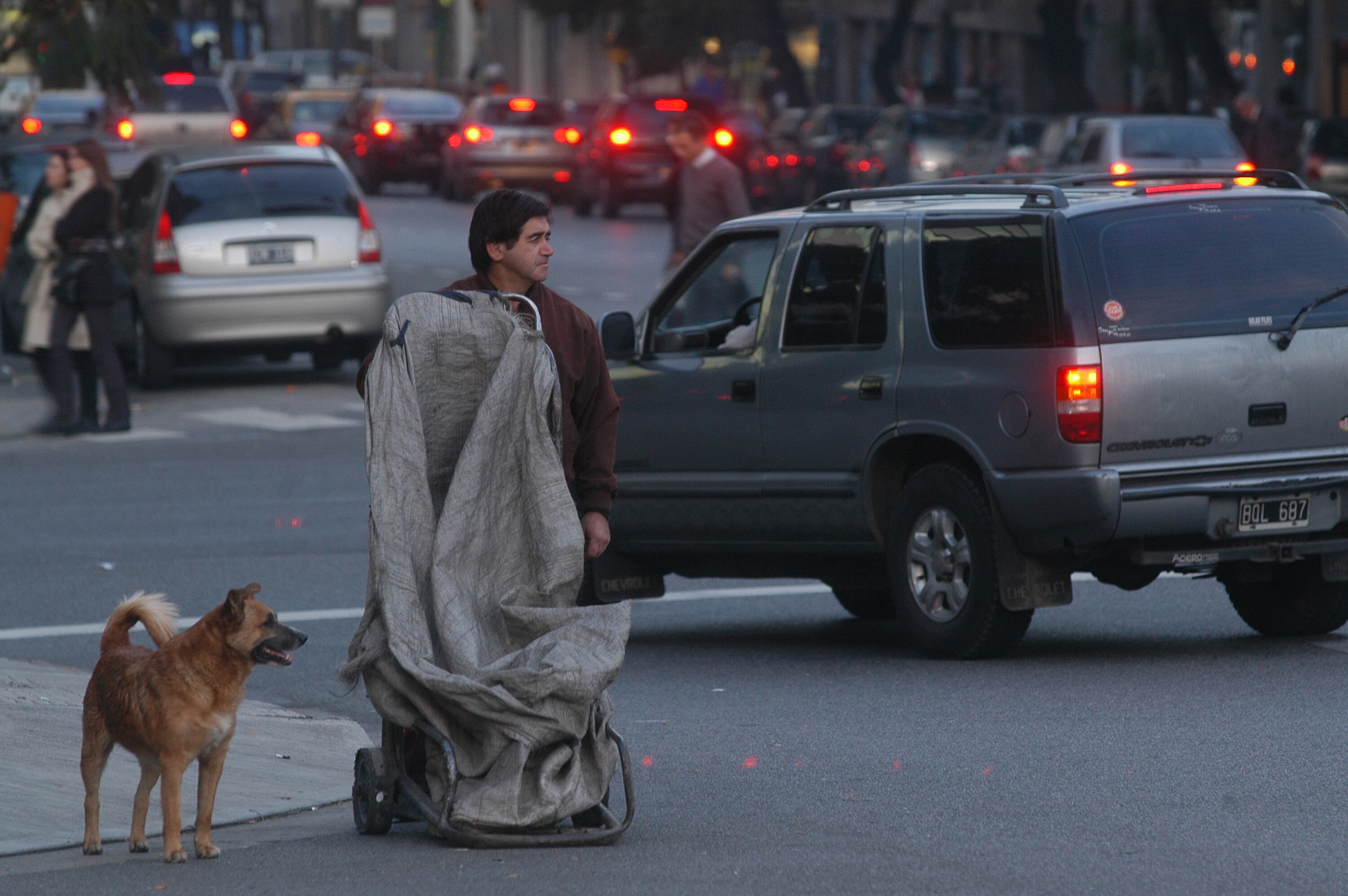 Las políticas neoliberales dejan como resultado pobreza y desempleo
