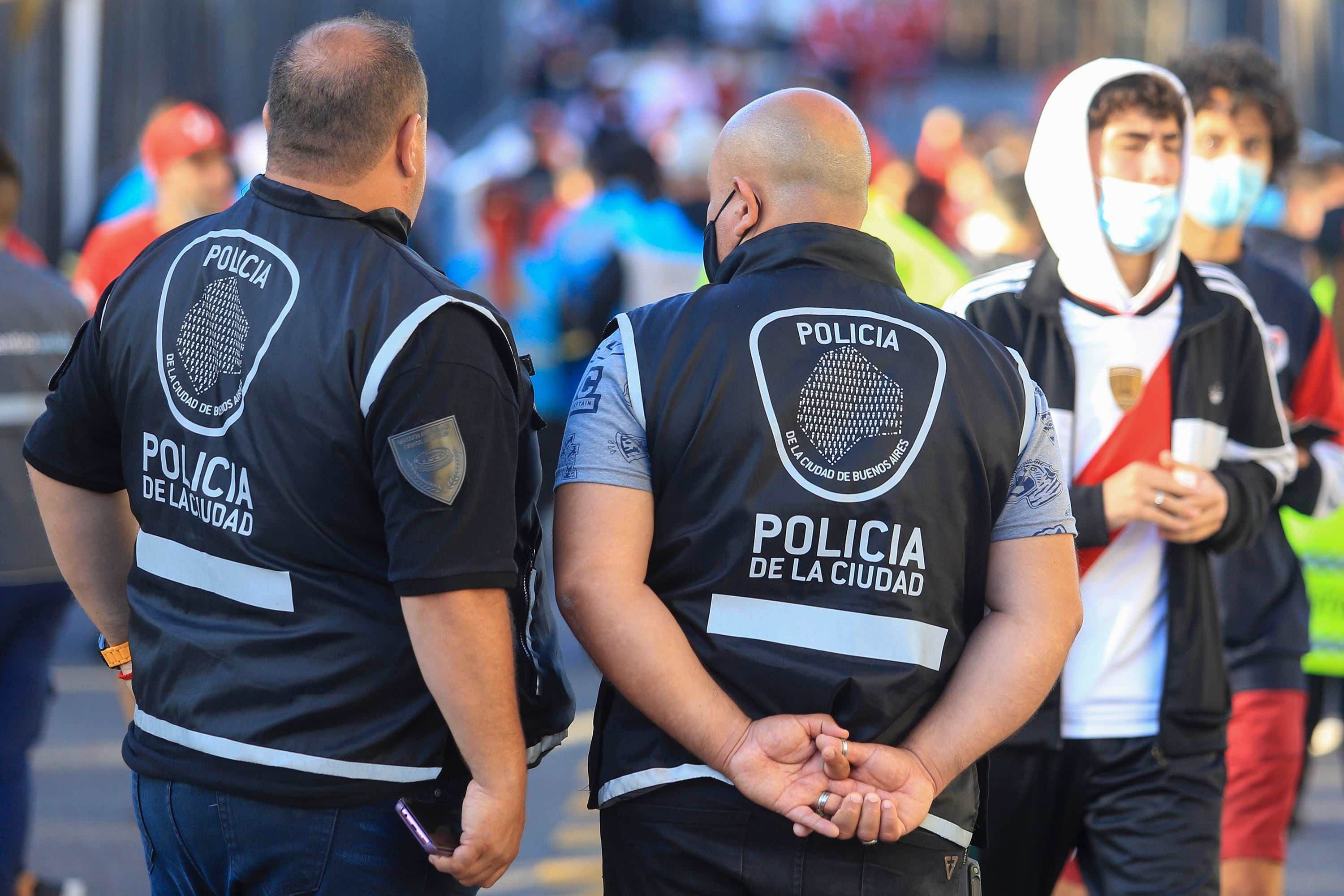 En 2016, Mauricio Macri firmó el traspaso de parte de la policía federal a la órbita de la Ciudad. 