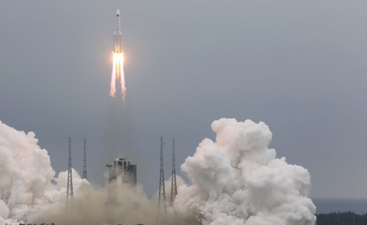 Gran parte del cohete chino se desintegró sobre el océano Índico.