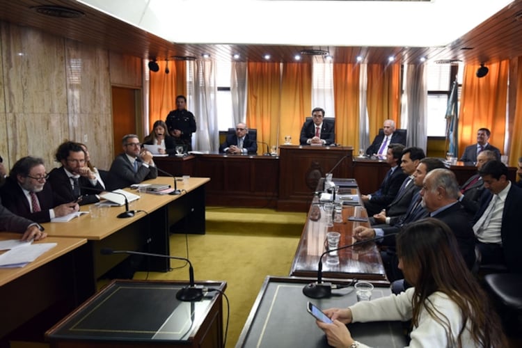 La foto de 2017, cuando los jueces de Mendoza fueron condenados por los delitos que cometieron en dictadura.