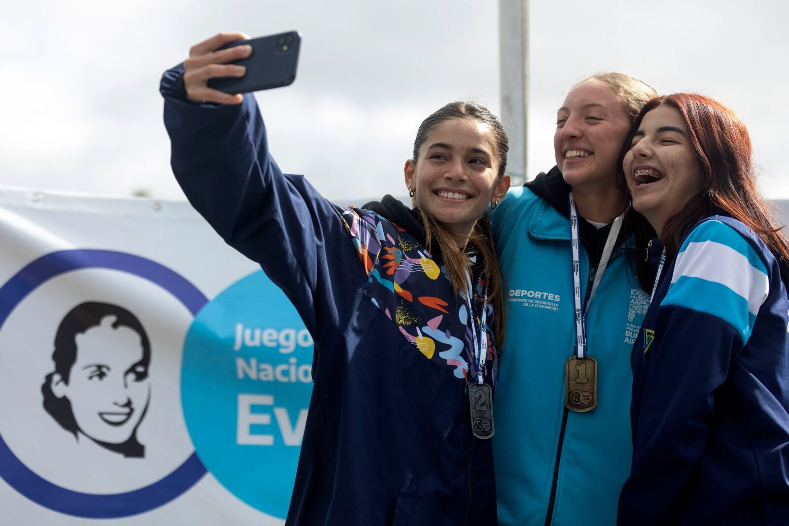 Podio en los Juegos Evita, todo un símbolo de la integración del Deporte.
