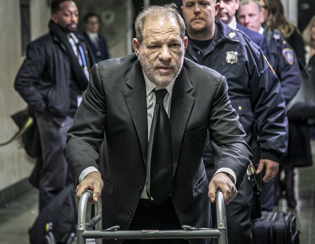 Weinstein fue sentenciado en un tribunal de Los Ángeles, donde un jurado lo declaró culpable.