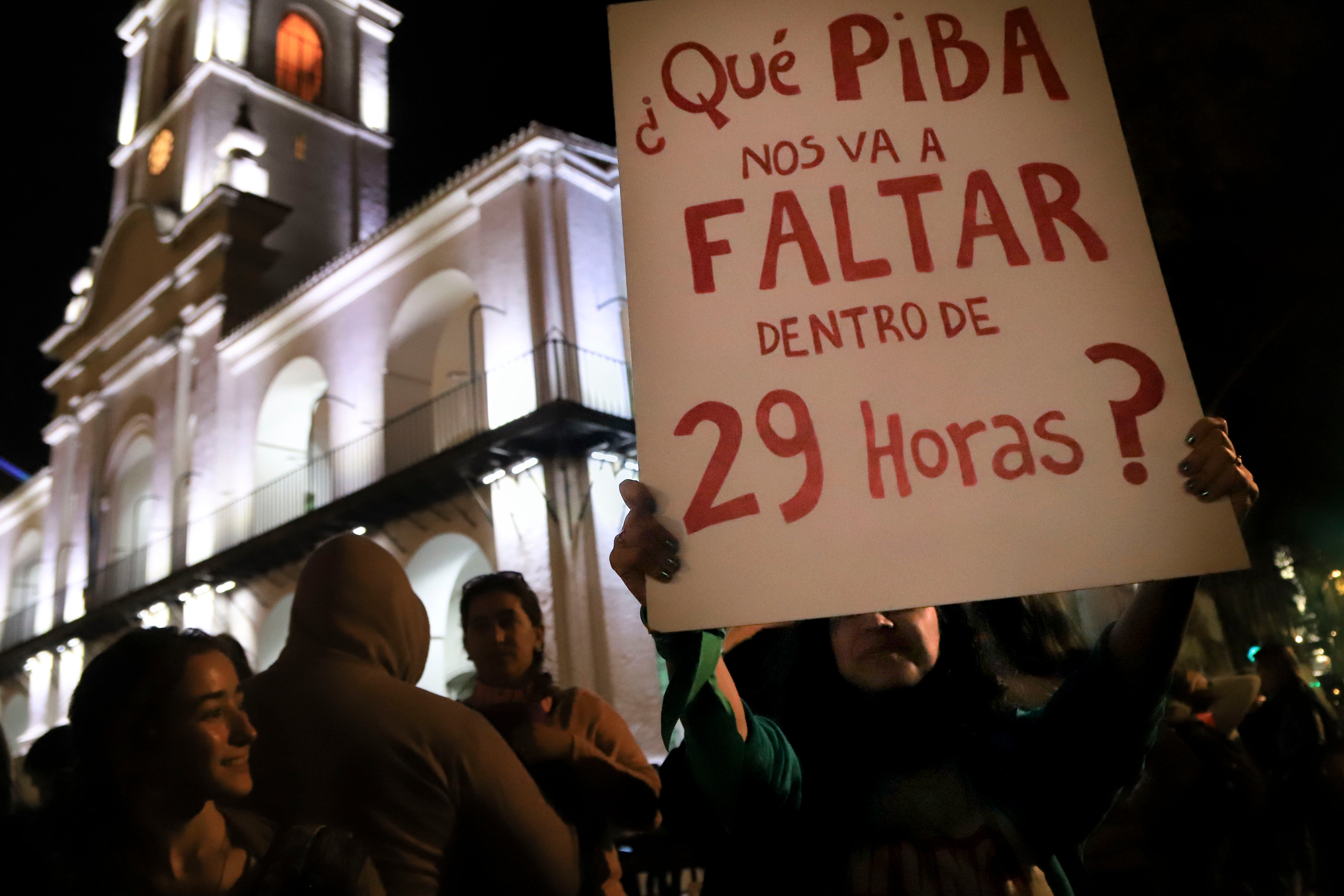 El cierre del Ministerio de las Mujeres dejó en total desprotección a miles de mujeres, niñeces y adolescencias.