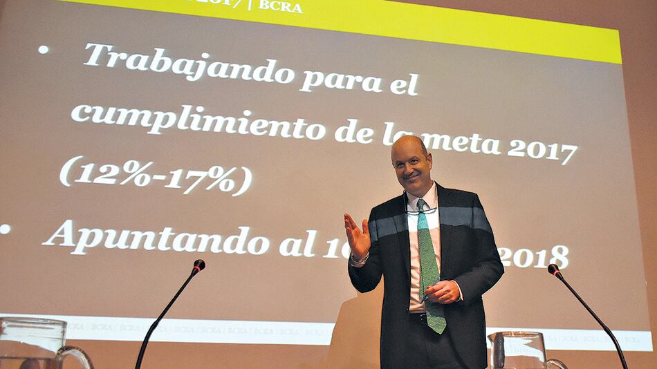 Federico Sturzenegger brindó ayer, ante banqueros y periodistas, un panorama ultraoptimista. Casi no hay opiniones privadas que coincidan.