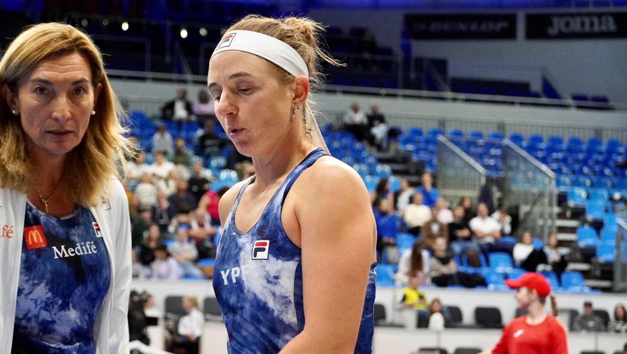 Mercedes Paz y Podoroska, en plena serie en Bratislava.