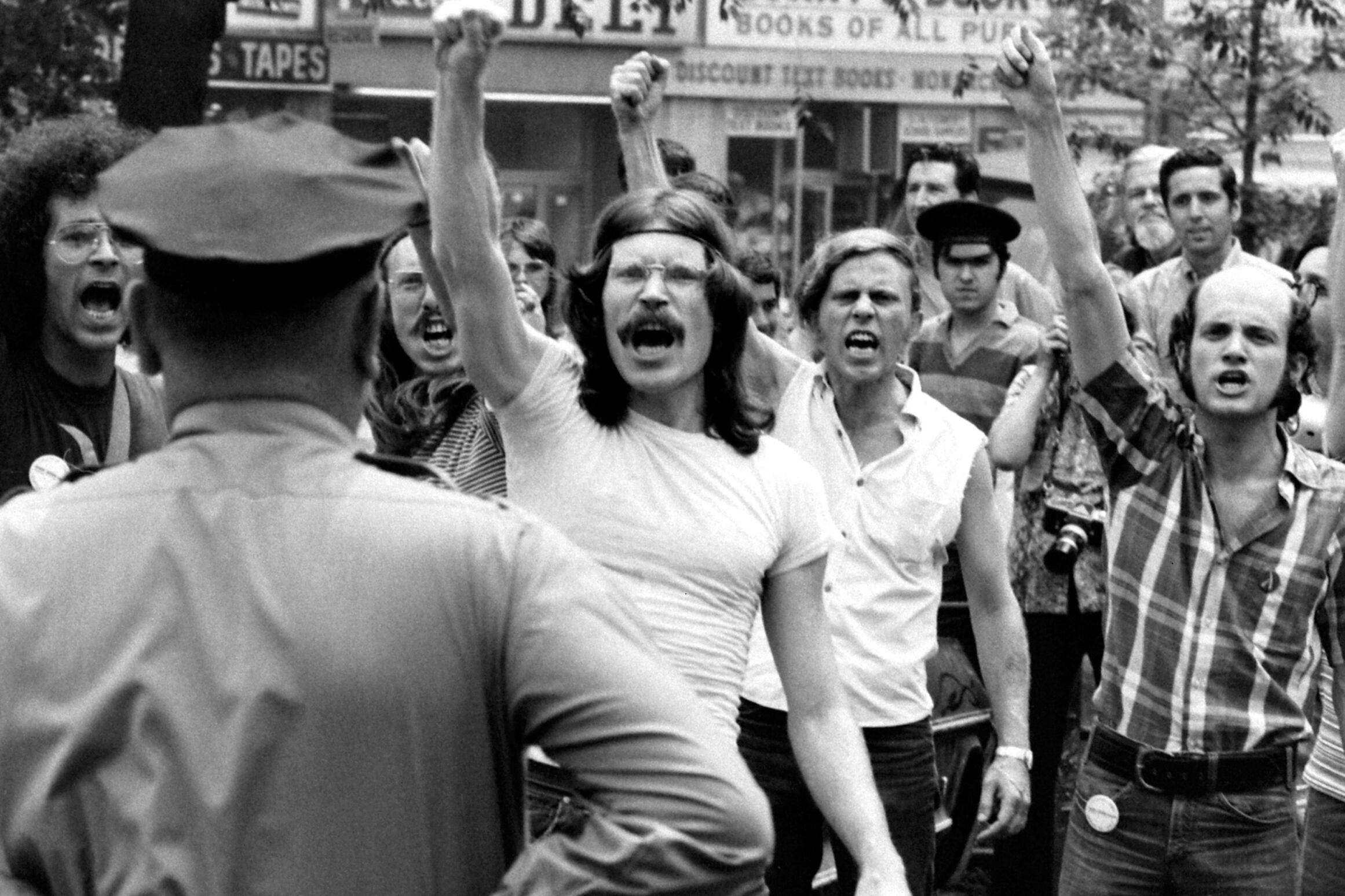 El reclamo contra la violencia policial por Stonewall Inn.