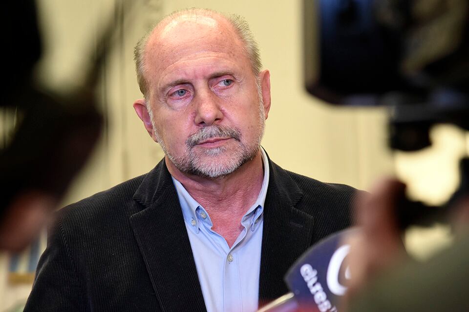 El gobernador dió a entender que Amsafé será convocado para el lunes.