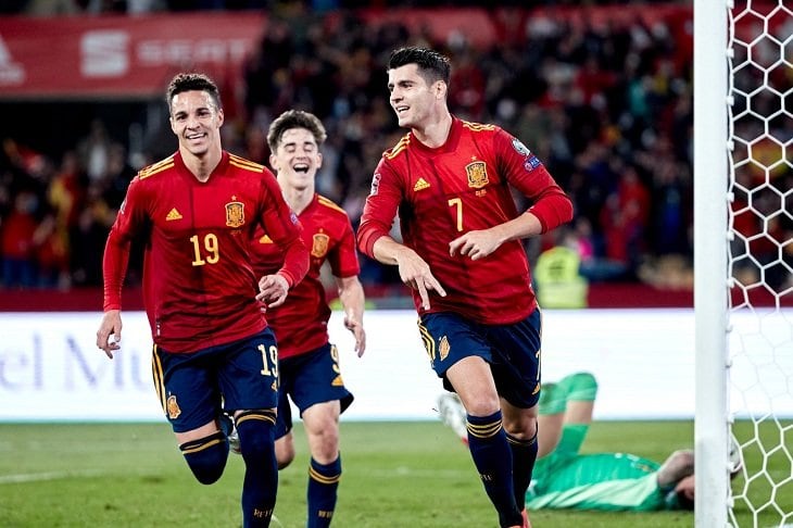 Carlos Soler, Gavi y Álvaro Morata, tres de los 26 jugadores convocados por el DT español para ir al Mundial. Imagen: @SEFutbol