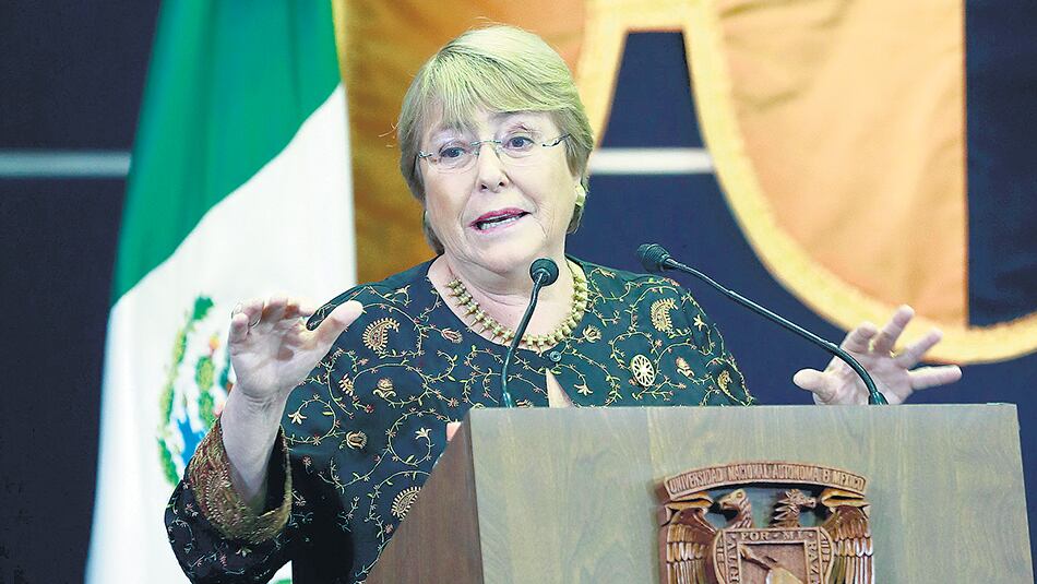 Bachelet habría aceptado asumir el cargo de nueva jefa de derechos humanos de la organización.
