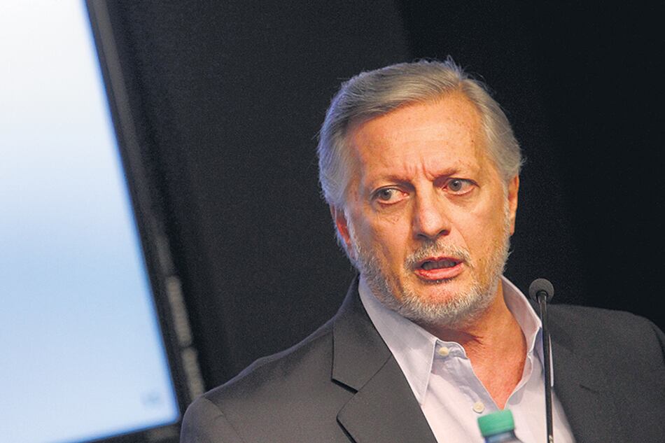 Pese a la devaluación, Aranguren mantuvo sin cambios los precios estacionales para el periodo mayo-octubre.