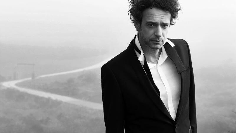 Recientemente publicado, “Satélite Cerati” reúne 14 colaboraciones suyas con Mercedes Sosa, Spinetta o D-Mente.