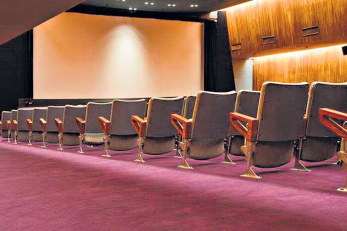 Las retrospectivas de la sala Leopoldo Lugones permitieron recorrer una y otra vez el planeta del cine.