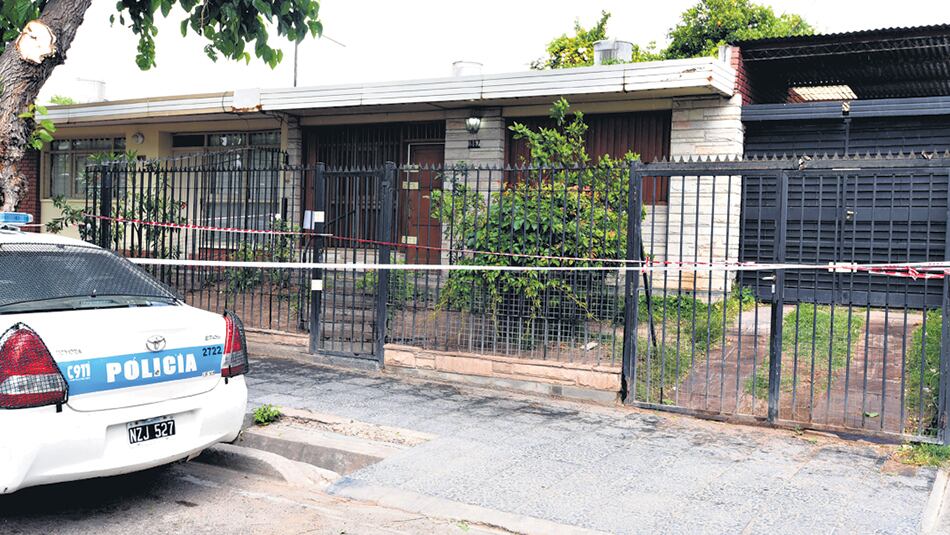 La casa del barrio Trapiche, donde fueron cometidos los femicidios, en octubre del año pasado.