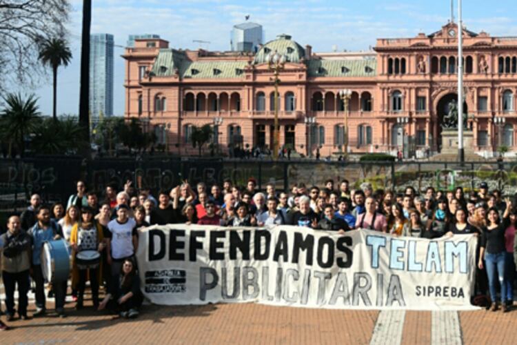 Los más de 300 despidos generaron un conflicto que ya lleva un mes y medio.