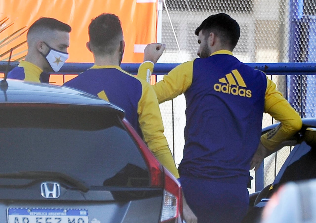 El plantel xeneize, disminuido por el coronavirus.