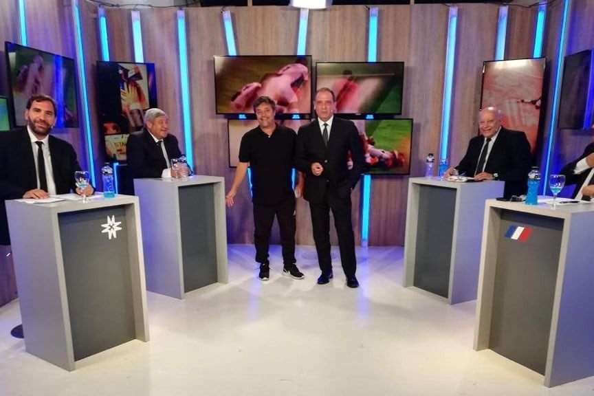 Un periodista cordobés comparó el rol que están cupliendo las fuerzas armadas en el marco de la pandemia del coronavirus con el golpe de Estado que dieron en 1976.