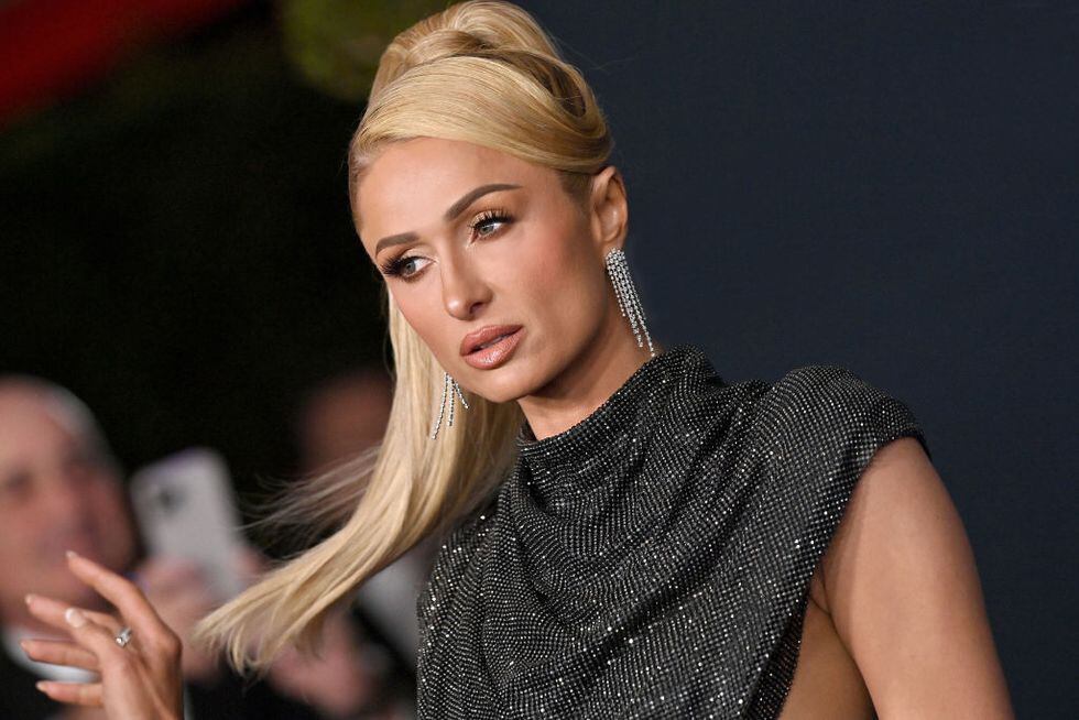 A los 42 años, Paris Hilton está casada con el inversor Carter Reum y tienen un hijo llamado Phoenix.