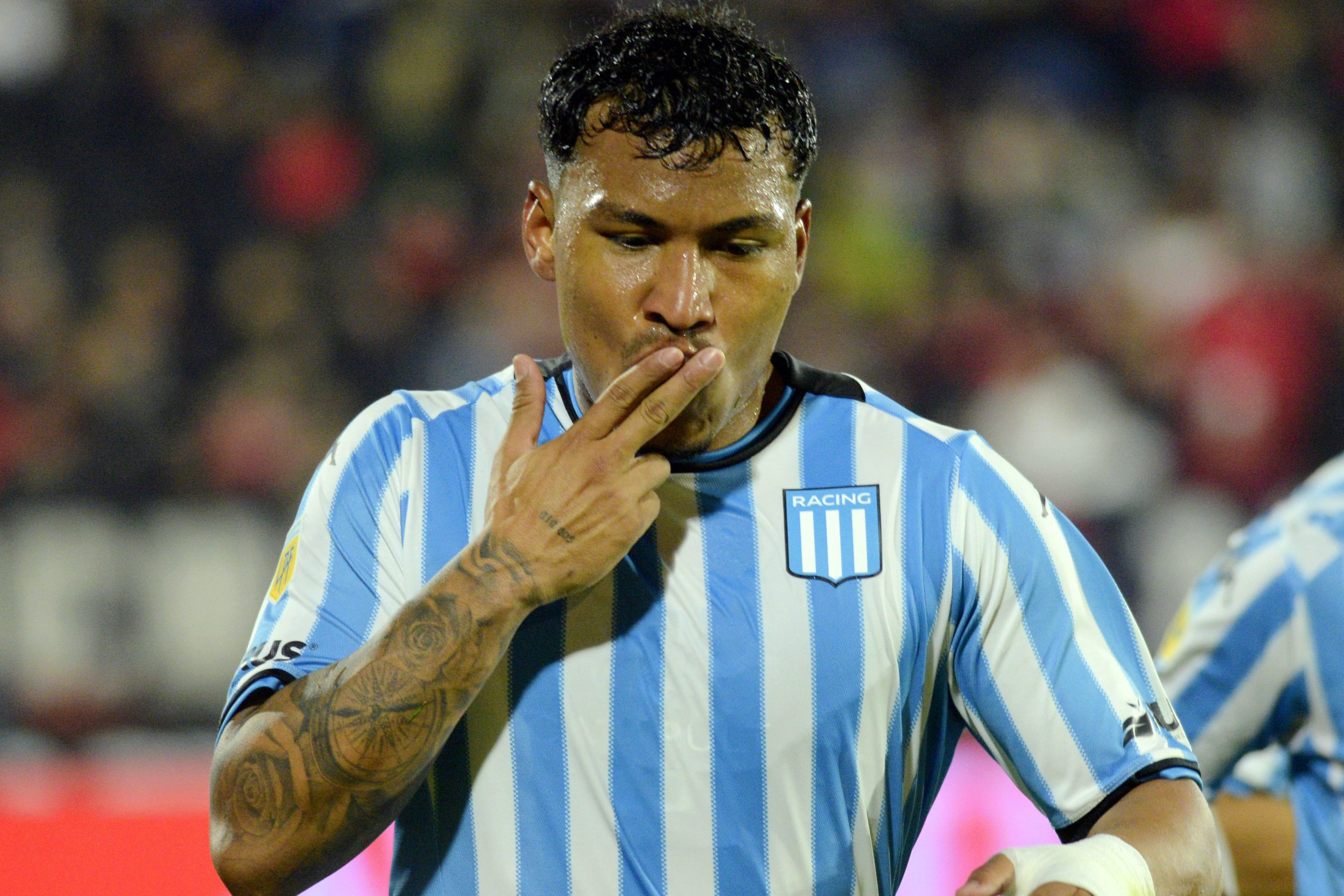 El futuro del colombiano Martínez es una incógnita