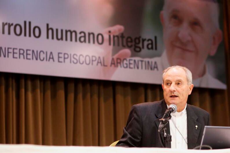 El obispo Jorge Lugones, de Lomas de Zamora, preside la Comisión Episcopal de Pastoral Social.