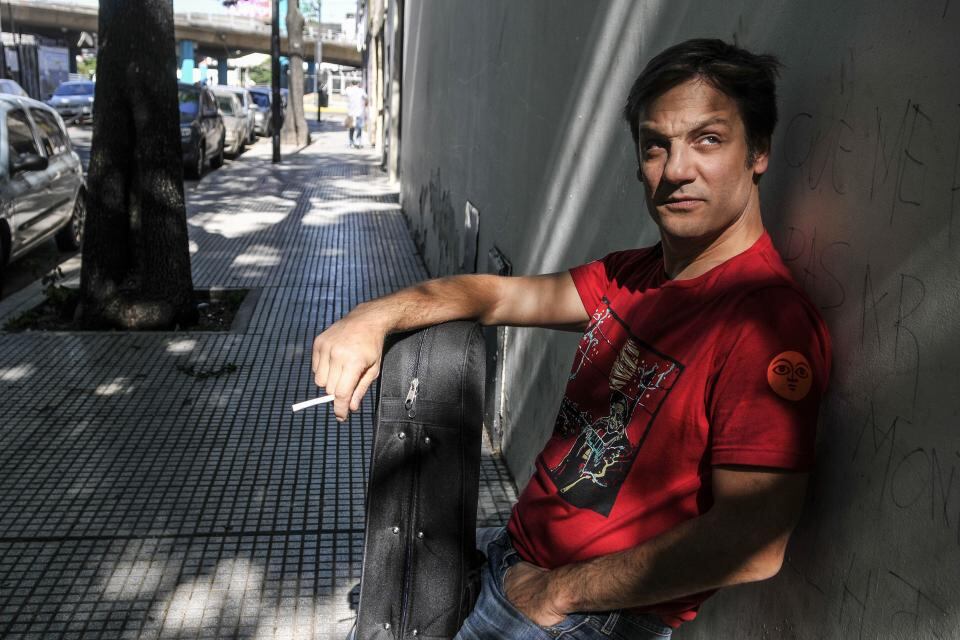 Rodrigo de la Serna nació el 18 de abril de 1976