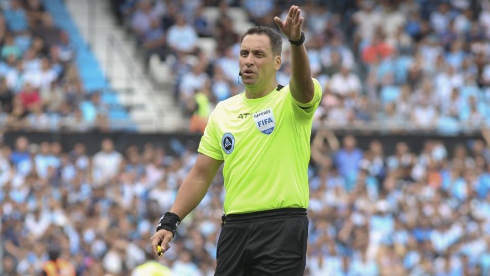 Fernando Rapallini, árbitro del Superlcásico.