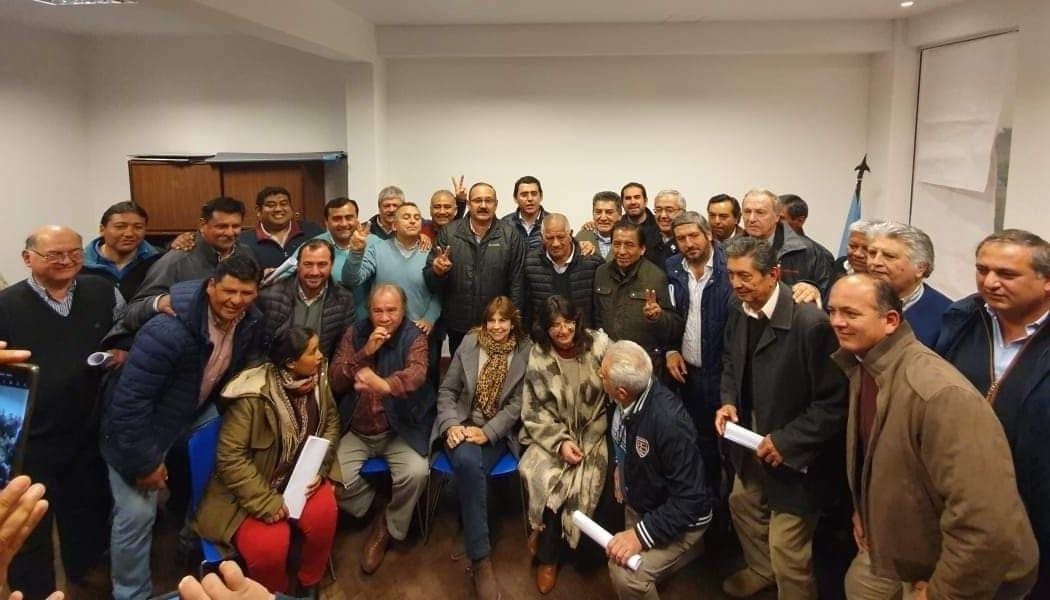 Leavy con los intendentes que lo apoyaban