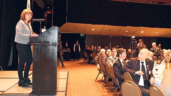 La ministra Bullrich reivindicó la autonomía de las fuerzas de seguridad.