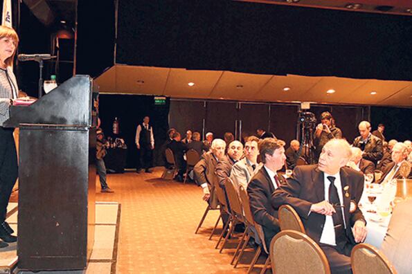 La ministra Bullrich reivindicó la autonomía de las fuerzas de seguridad.